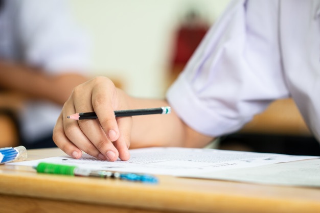Teoría y Práctica Evaluativa